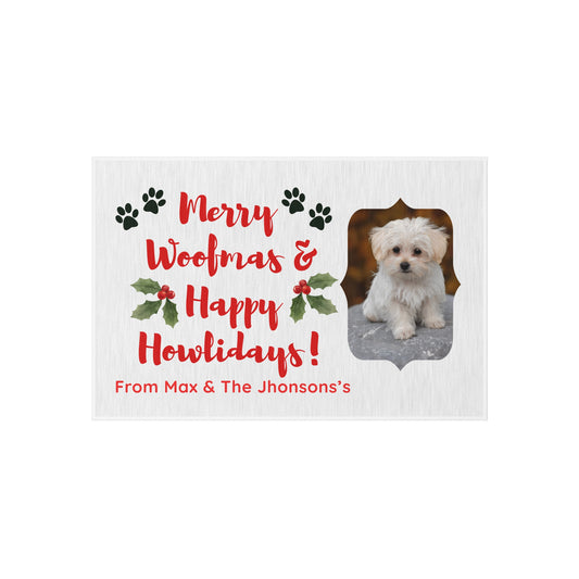 Personalized Outdoor Rug: Merry Woofmas & Happy Howlidays, Holiday Decor, Dog Lover's Gift, Home Accessories, Pet-Friendly Doormat